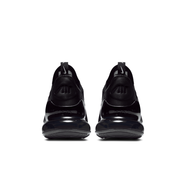AIR MAX 270